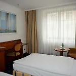Coronet 4*