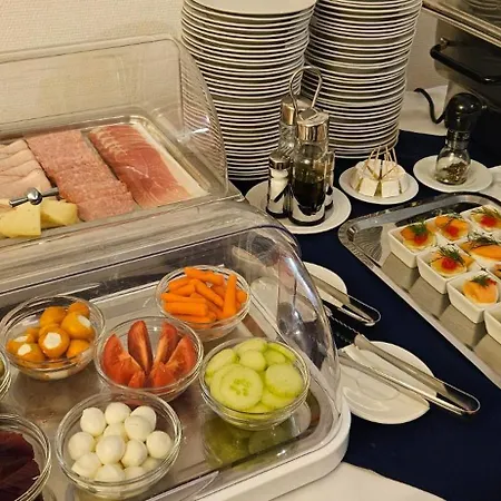 冠冕酒店 酒店 4*