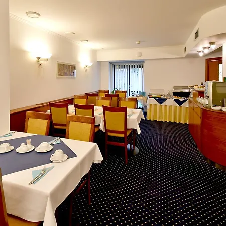 Hotel Coronet Prague