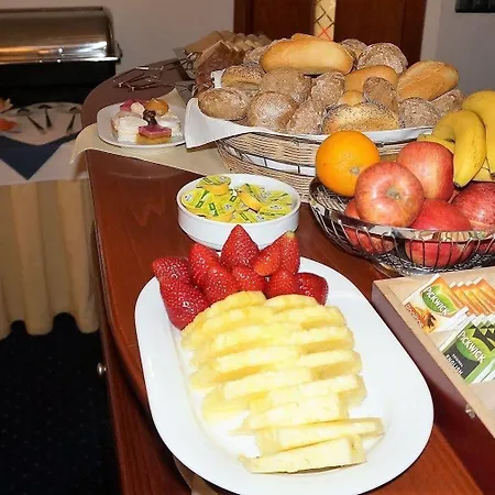 Hotel Coronet 4*