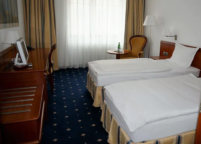 Coronet Hotel