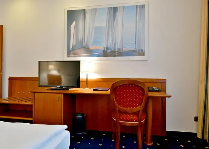 Coronet Hotel